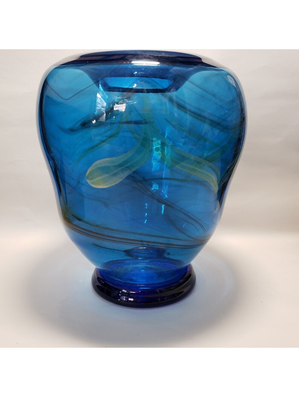 Art Glass Vase Blue Pulled Feather Hand Blown Artisan Footed Signed 8"